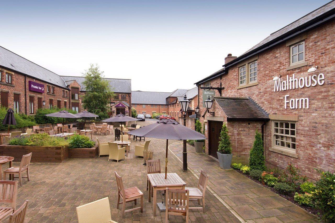 Premier Inn Chorley North Exteriör bild