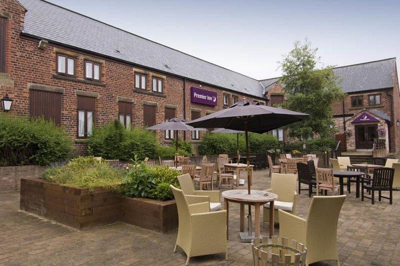 Premier Inn Chorley North Exteriör bild